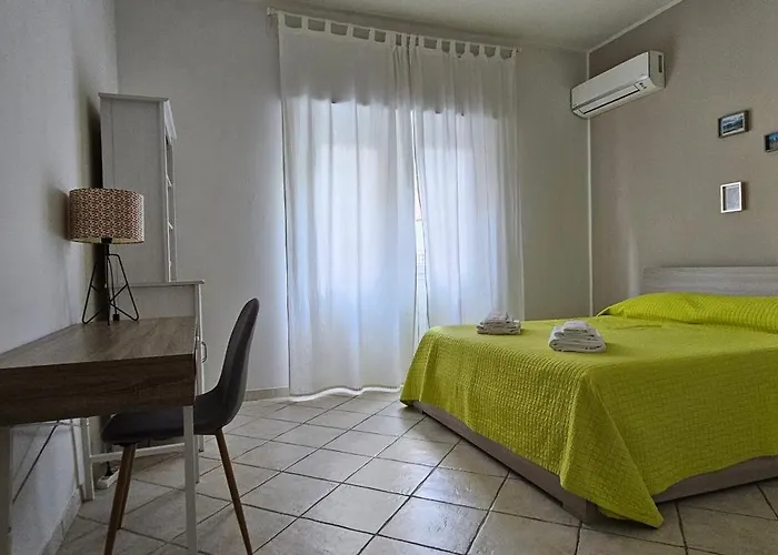 Cento House *
